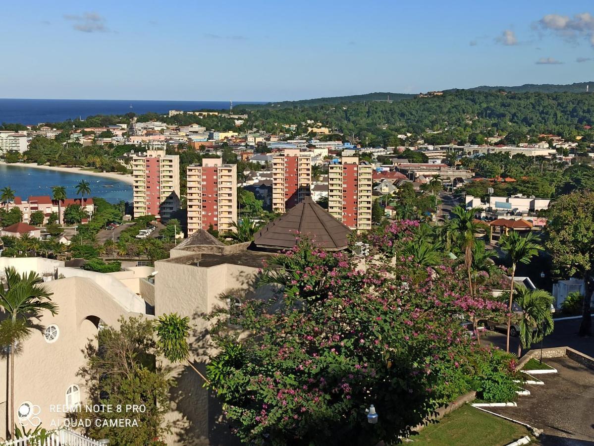 Columbus Heights Apt 26 F Ocho Rios Ngoại thất bức ảnh